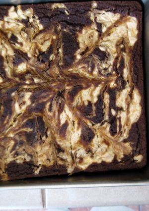 A picture of Molasses Brownies.