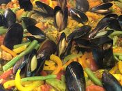 Una foto de arroz a la marinera
