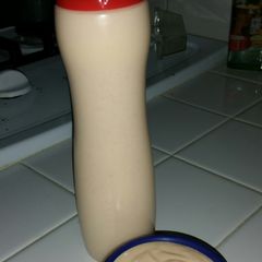 A picture of Dave's Slammin' Sauce.