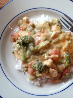 A picture of Taisen's Chicken Veggie Sauce W/rice.