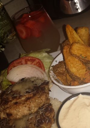 A picture of Turkey Burgers.