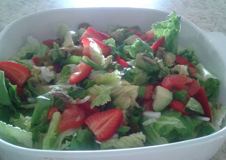 Steps to Make Quick Spring Time Salad