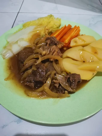 Cara Mudah Membuat Resep Bistik semur daging sapi Anti Ribet, Menggugah Selera