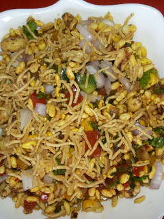 A picture of Mast Chatpati Bhel.
