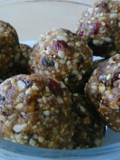 A picture of Dry Fruits Laddu.