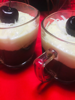 Una foto de Mousse de Coco y Chocolate 🍫 !