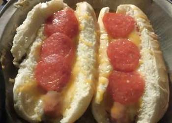 How to Cook Tasty Autumns Pizza Dogs