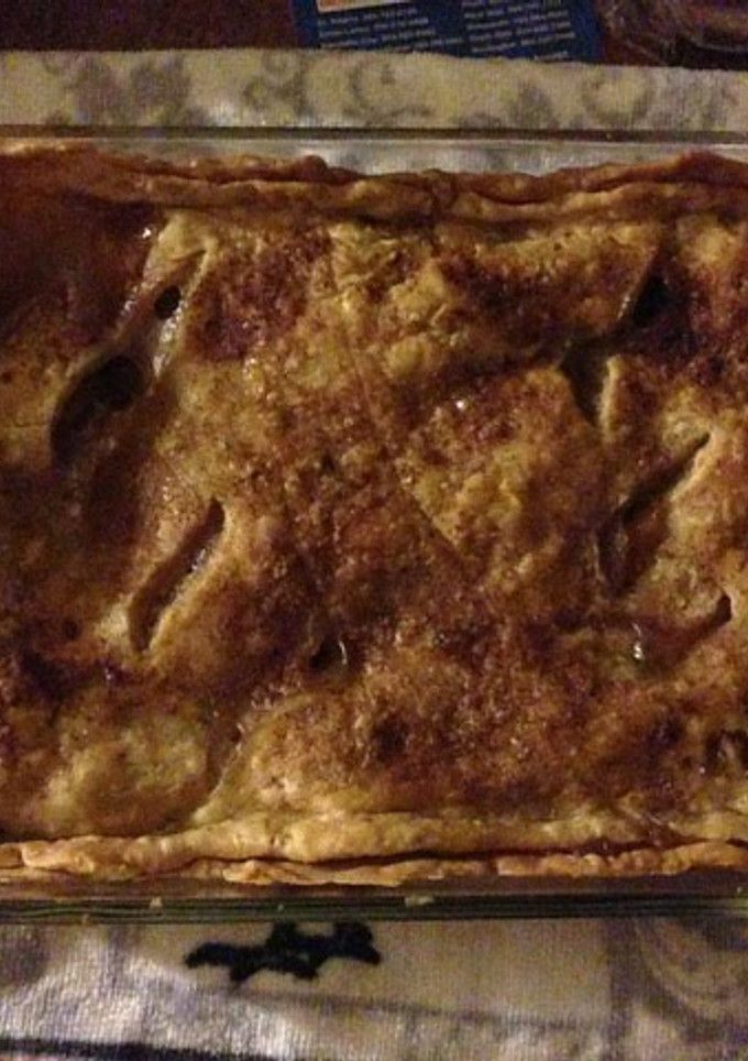 A picture of Square Apple Pie.
