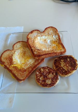 A picture of Birds in a Crater w/ French Toast Sliders.