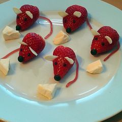 A picture of Vickys Halloween Strawberry Mice! GF DF EF SF NF.