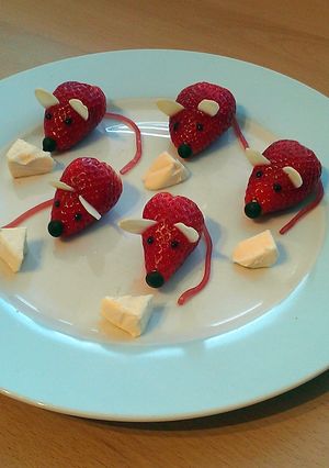 A picture of Vickys Halloween Strawberry Mice! GF DF EF SF NF.