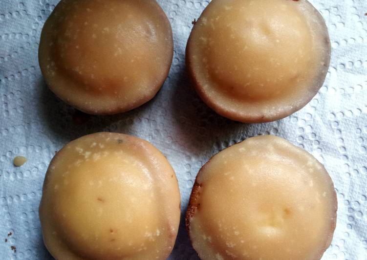 Step-by-Step Guide to Prepare Quick cupcakes with brown sugar icing