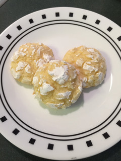 A picture of Gooey Butter Cookies.
