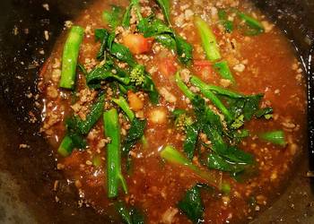 Ultimate, Prepare Somen with Minced Beef and Broccoli sauce  Savory Delicious