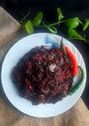 লালশাক ভাজি। রেসিপির প্রধান ছবি