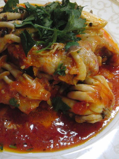 A picture of Chicken Tomato Simmer in One Pot.