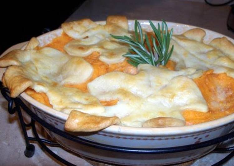 Savory turkey and sweet potato pot pie