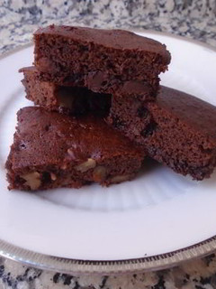 Una foto de Brownie de alubias rojas y chocolate