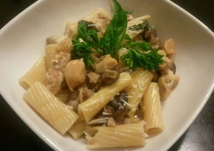 How to Make Homemade Chicken and sausage rigatoni