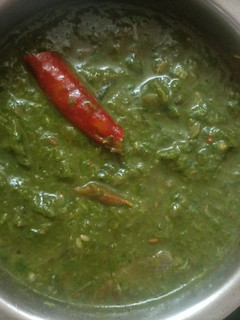 கீரை கடையல்(keerai kadayal recipe in tamil) செய்முறை முக்கிய புகைப்படம்