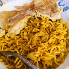 Indomie mai curry da kwai A picture of Indomie mai curry da kwai.