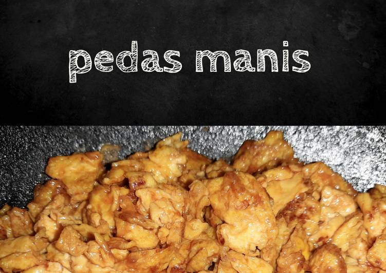 Telur orak-arik pedas manis paling sederhana Telur orak-arik pedas manis paling sederhana