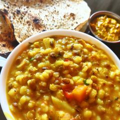 A picture of Barly khichadi.