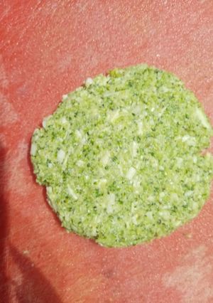 Una foto de * Hamburguesa de brócoli *