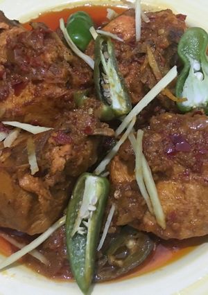 A picture of ***chicken tikka karahai***   .