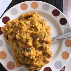 A picture of Porridge Beans.