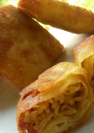 Foto resep Martabak mie / kulit lumpia isi indomie