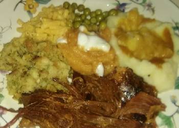 Ready to Serve Christmas Dinner Delicious Perfect