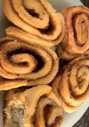 Una foto de Rolls dulces con membrillo y dulce de leche! Riquísimos!