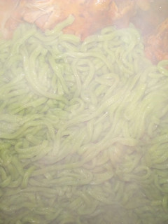 Una foto de Tallarines verdes