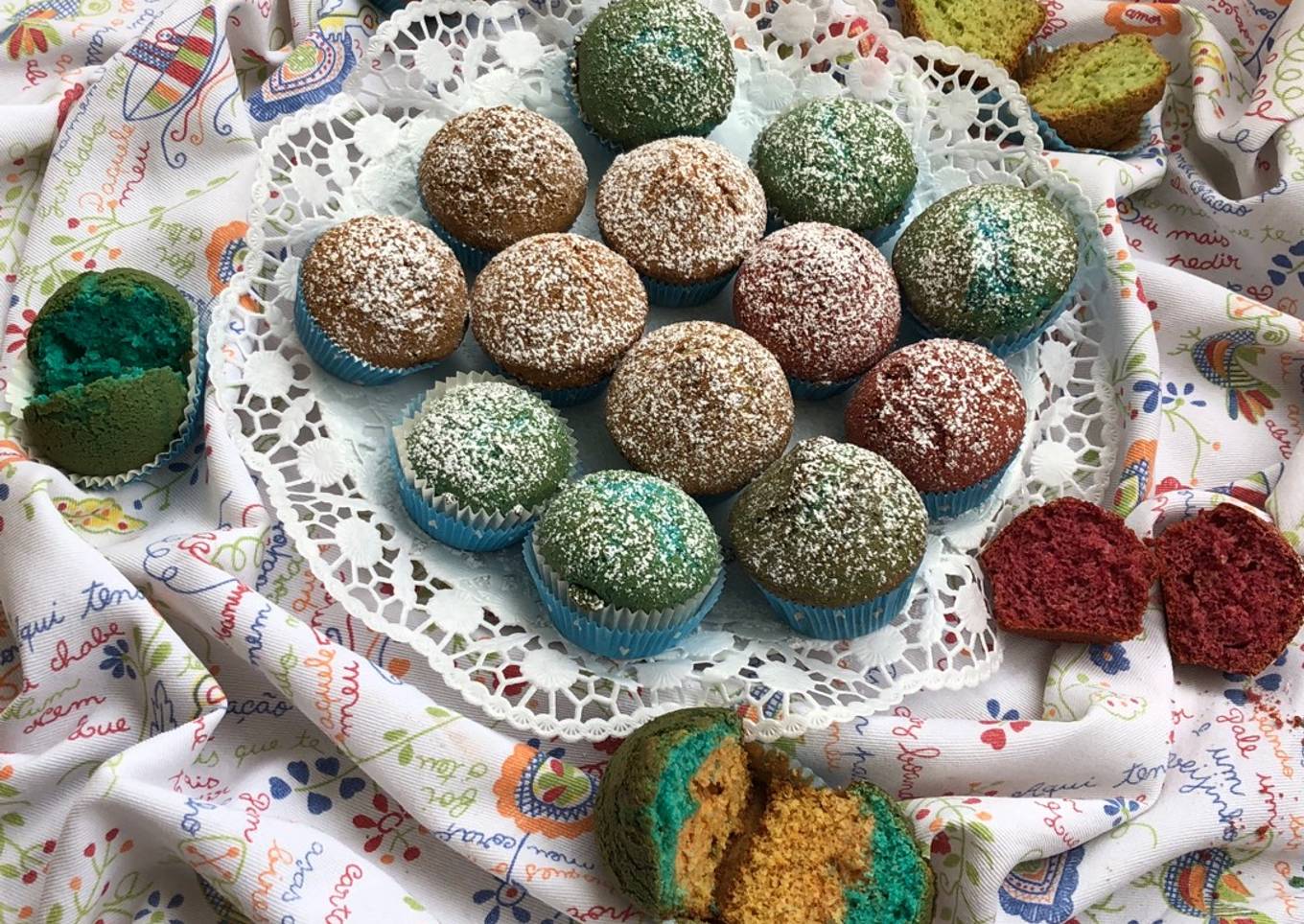 Magdalenas de colores en thermomix para el 6º cumplemés de Mateo 👶🏼🎂