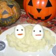 Fantasmas de Halloween con huevos duros