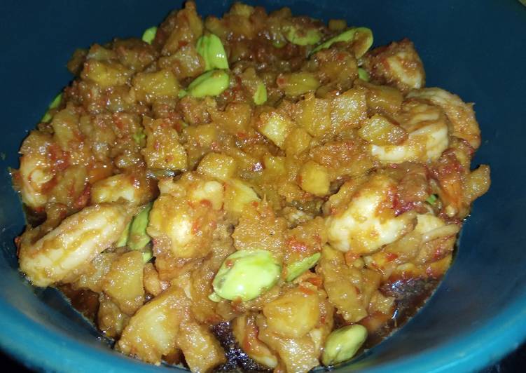 Cara Gampang Menyiapkan Sambal udang kentang pete, Bisa Manjain Lidah