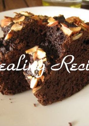 A picture of Macrobiotic Chocolate-Like Carob Cake.