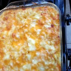 A picture of DOBBS FAMOUS MAC-N-CHEESE.