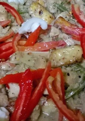A picture of Creamy chicken.