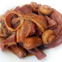A picture of LG SPICY MEAT AND MUSHROOM ( ALL IN A POT ).