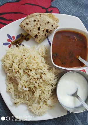 A picture of Rajma & Rice.