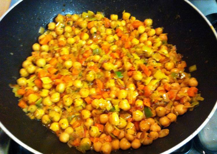 Recipe of Speedy Vegetables and Chickpeas Wok