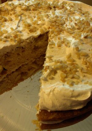 A picture of Apple Crumble Layer Cake.