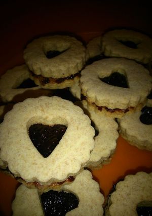 A picture of Spelled biscuits.