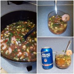 A picture of Coktel de Camaron (Shrimp cocktail).