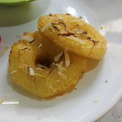 A picture of Green Apple Jalebi.