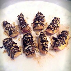 Healthy Peanut Butter Granola Apples A picture of Healthy Peanut Butter Granola Apples.