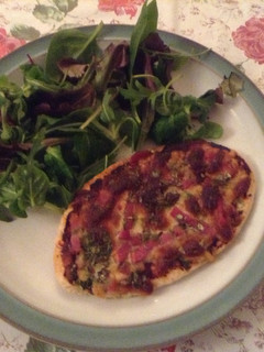 A picture of Pancetta and Basil Pitta Pizza.