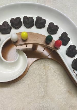 A picture of Homemade Dark Chocolate.